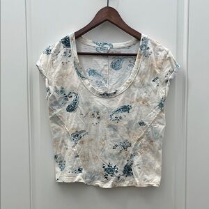 Anthropologie Cream and Blue Patterned Short Sleeve Top